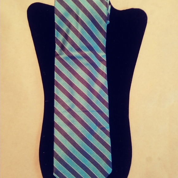 3/$25😀ERMENEGILDO ZEGNA MENS SILK TIE😀BOGO - Picture 7 of 7